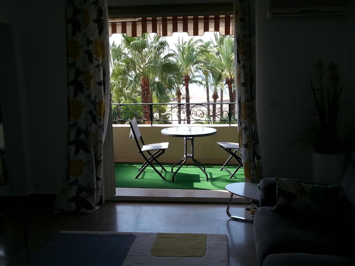 Apartment On The Croisette With Sea View Cannes Room photo